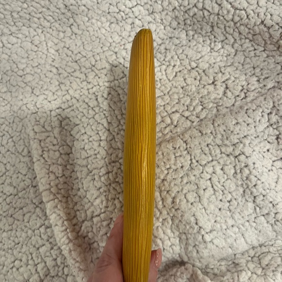 Louis Vuitton Yellow Epi Leather! Shoulder Bag, Dustbag, Wallet and Box Bundle! - Picture 10 of 13